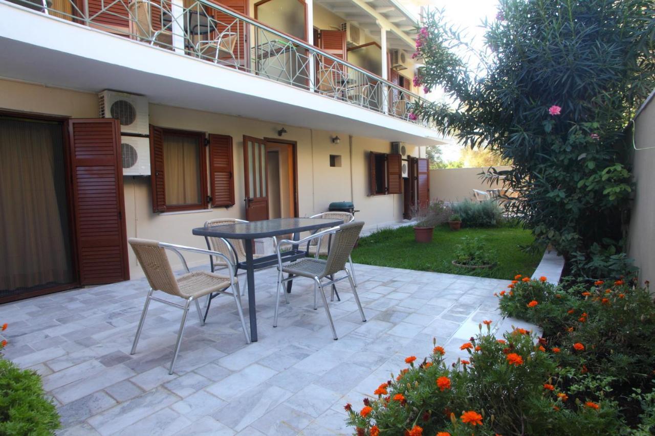 Vicky Apartments Nikiana Extérieur photo