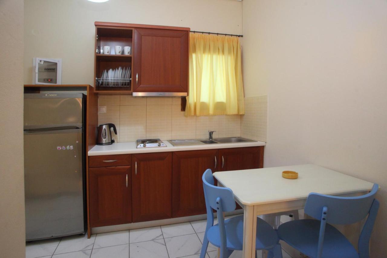 Vicky Apartments Nikiana Extérieur photo